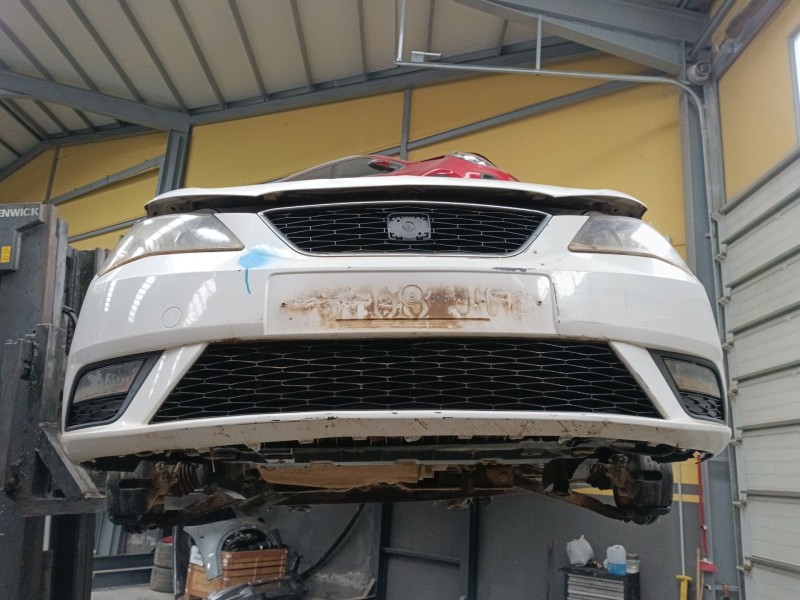 Recambio de paragolpes delantero para seat ibiza iv (6j5, 6p1) 1.6 tdi referencia OEM IAM   