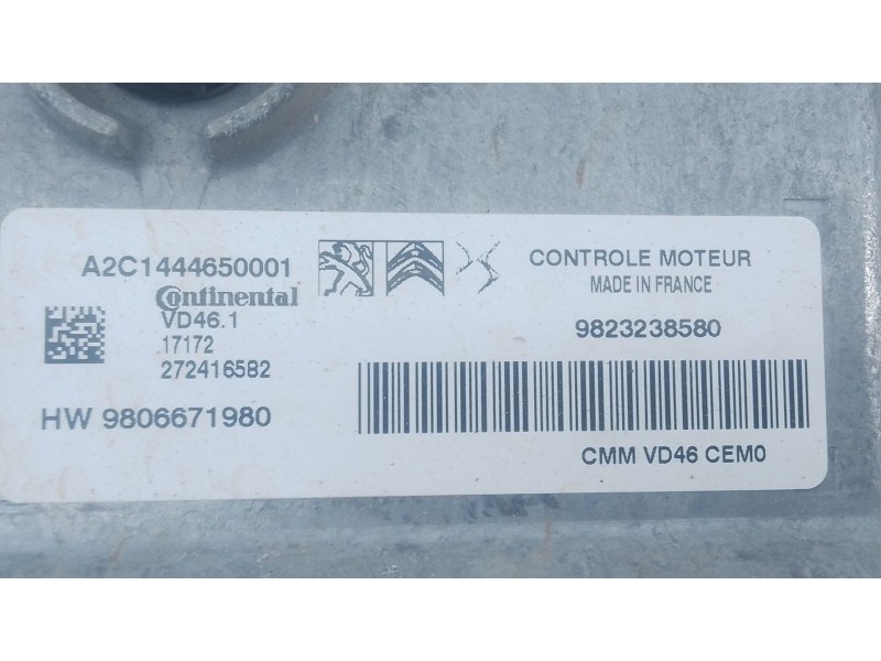 Recambio de centralita motor uce para citroën c4 picasso ii 1.2 thp 130 referencia OEM IAM 9823238580  