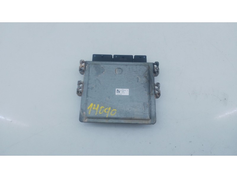 Recambio de centralita motor uce para renault megane iv hatchback (b9a/m/n_) 1.5 dci 110 (b9a3) referencia OEM IAM   