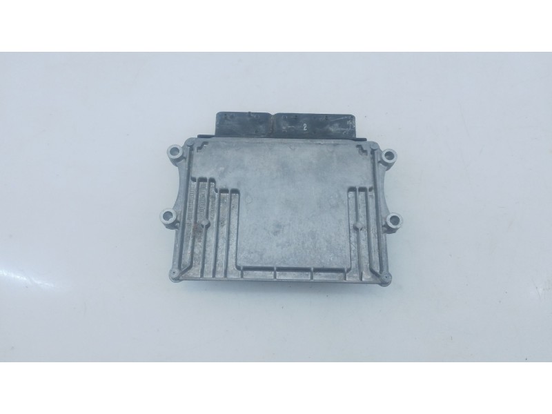 Recambio de centralita motor uce para hyundai i30 (pde, pd, pden) 1.0 t-gdi referencia OEM IAM 3919904AC0  