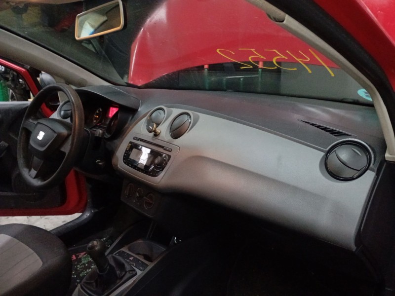 Recambio de salpicadero para seat ibiza iv (6j5, 6p1) 1.4 referencia OEM IAM   