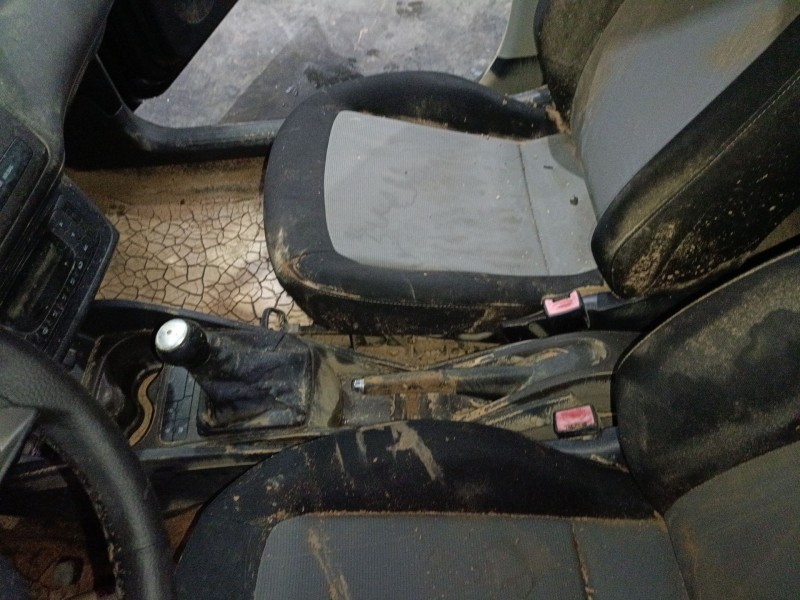 Recambio de consola central para seat ibiza iv (6j5, 6p1) 1.6 tdi referencia OEM IAM   