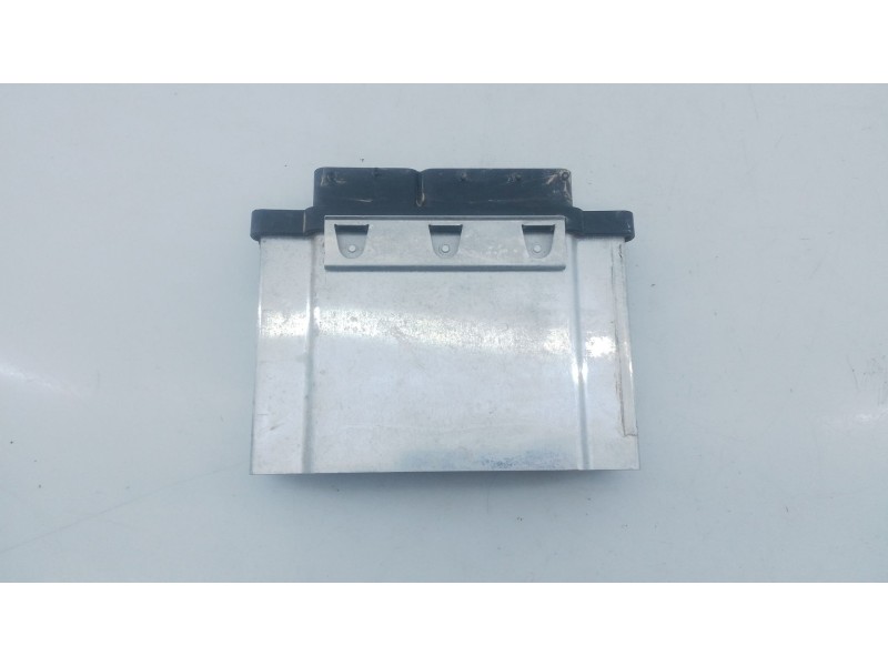 Recambio de centralita motor uce para seat leon st (5f8) 1.4 tgi referencia OEM IAM 04E907309E 0261S07729 