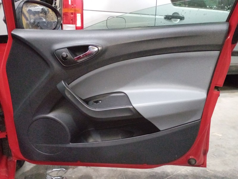 Recambio de guarnecido puerta delantera derecha para seat ibiza iv (6j5, 6p1) 1.4 referencia OEM IAM   