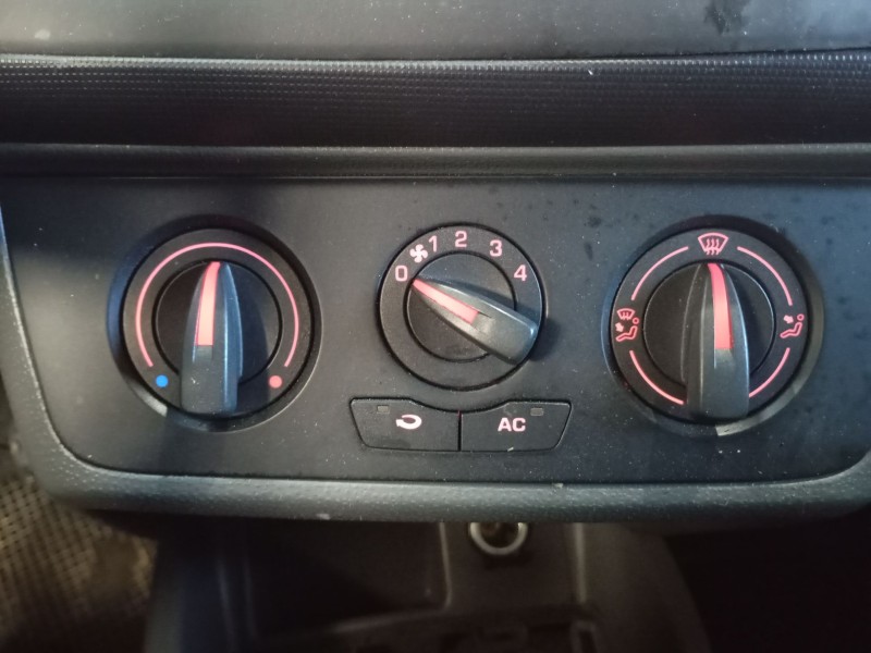 Recambio de mando calefaccion / aire acondicionado para seat ibiza iv (6j5, 6p1) 1.9 tdi referencia OEM IAM   