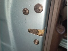 CERRADURA PUERTA DELANTERA IZQUIERDA 