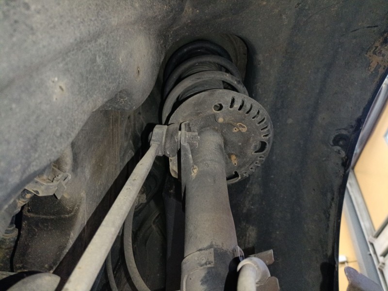 Recambio de amortiguador delantero izquierdo para seat ibiza iv (6j5, 6p1) 1.6 tdi referencia OEM IAM   