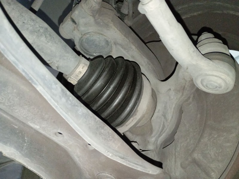 Recambio de mangueta delantera derecha para seat ibiza iv (6j5, 6p1) 1.4 referencia OEM IAM   