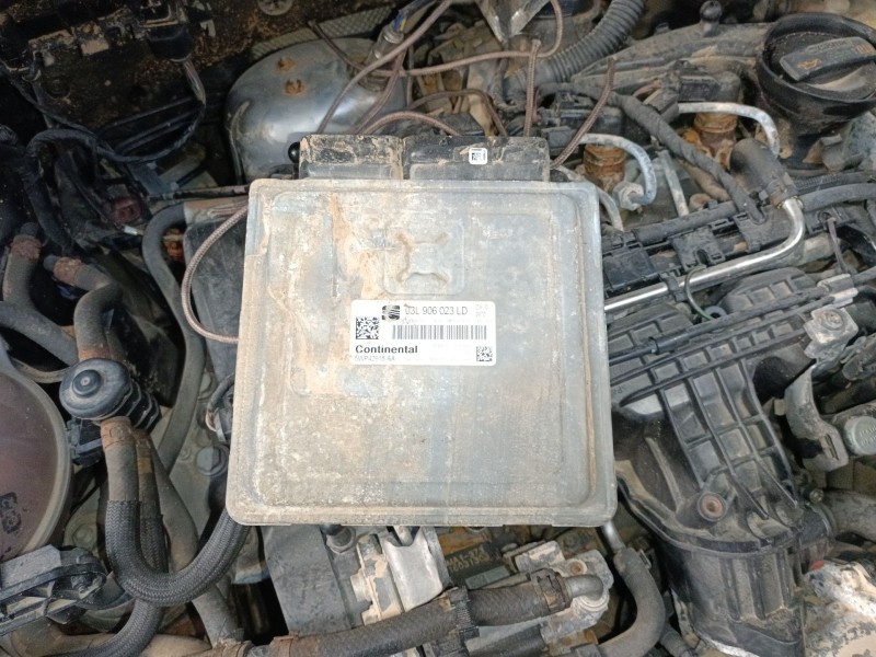 Recambio de centralita motor uce para seat ibiza iv (6j5, 6p1) 1.6 tdi referencia OEM IAM 03L906023LD 5WP42918AA 