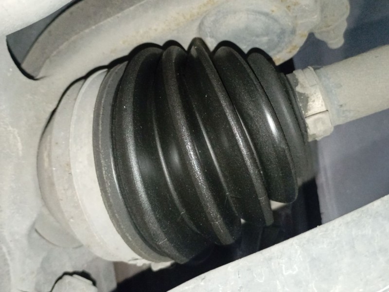 Recambio de transmision delantera izquierda para seat ibiza iv (6j5, 6p1) 1.9 tdi referencia OEM IAM   