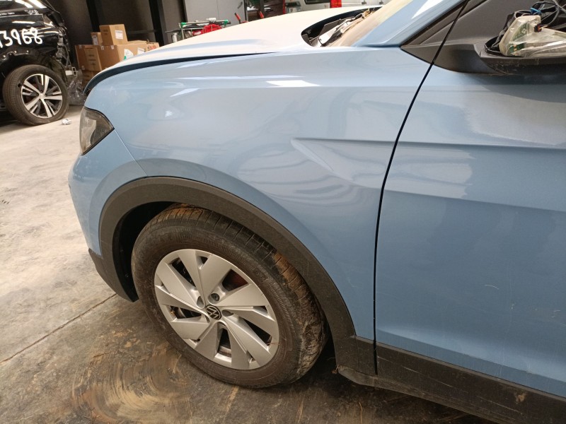 Recambio de aleta delantera izquierda para volkswagen t-cross (c11, d31) 1.0 tsi referencia OEM IAM   