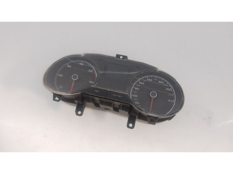 Recambio de cuadro instrumentos para seat ibiza iv (6j5, 6p1) 1.6 tdi referencia OEM IAM   