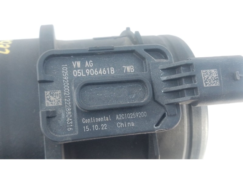 Recambio de caudalimetro para seat leon (kl1, klg) 2.0 tdi referencia OEM IAM 05L906461B A2C10259200 