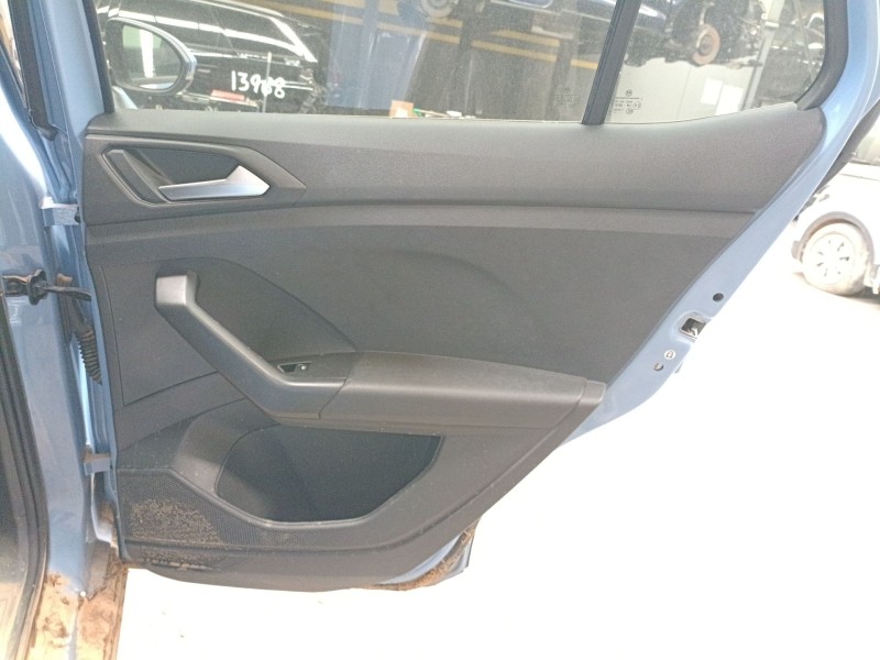 Recambio de guarnecido puerta trasera derecha para volkswagen t-cross (c11, d31) 1.0 tsi referencia OEM IAM   