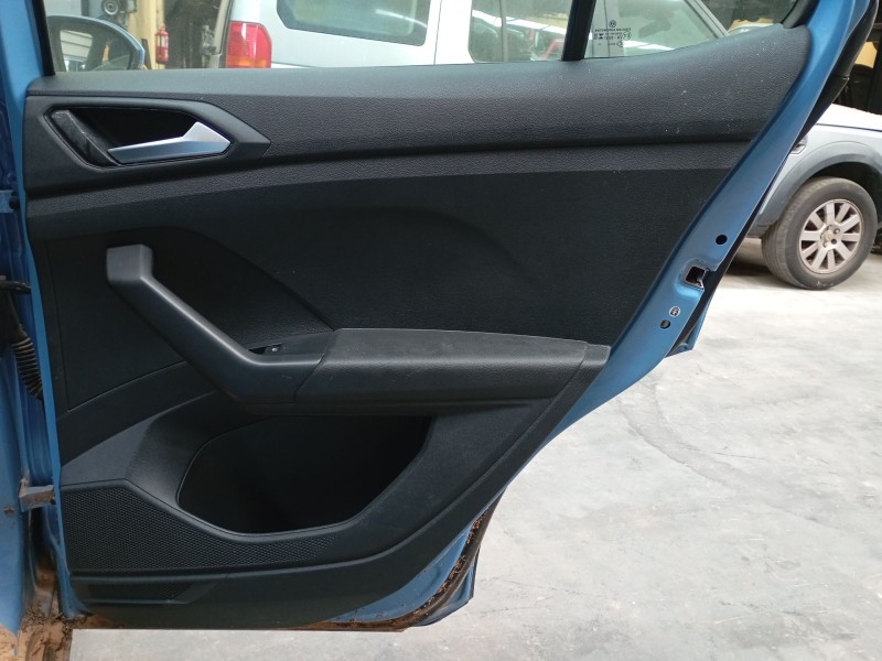 Recambio de guarnecido puerta trasera derecha para volkswagen t-cross (c11, d31) 1.0 tsi referencia OEM IAM   