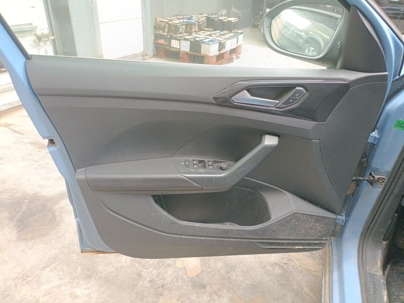 Recambio de guarnecido puerta delantera izquierda para volkswagen t-cross (c11, d31) 1.0 tsi referencia OEM IAM   