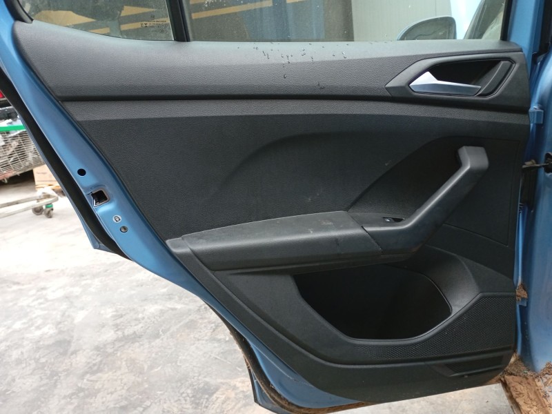 Recambio de guarnecido puerta trasera izquierda para volkswagen t-cross (c11, d31) 1.0 tsi referencia OEM IAM   