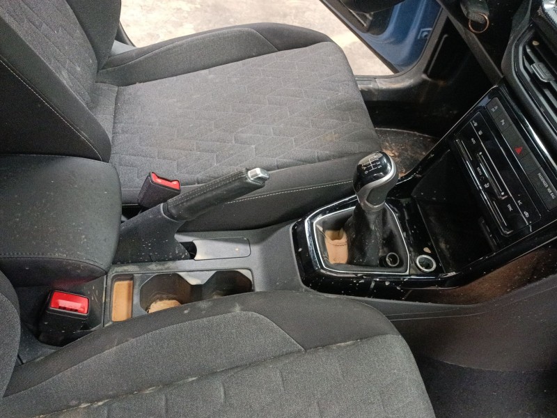 Recambio de consola central para volkswagen t-cross (c11, d31) 1.0 tsi referencia OEM IAM   