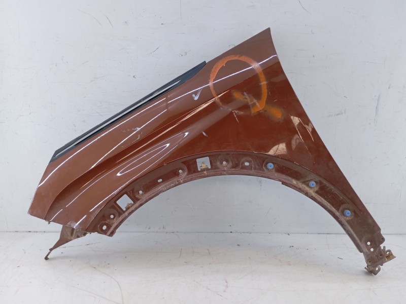 Recambio de aleta delantera izquierda para peugeot 3008 ii suv (mc_, mr_, mj_, m4_) 1.5 bluehdi 130 referencia OEM IAM E4-B3-7  