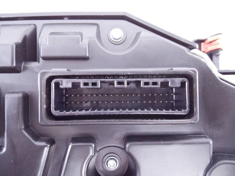 Recambio de cuadro instrumentos para toyota c-hr hybrid dynamic referencia OEM IAM 83800F4842  E3-B2-12-1