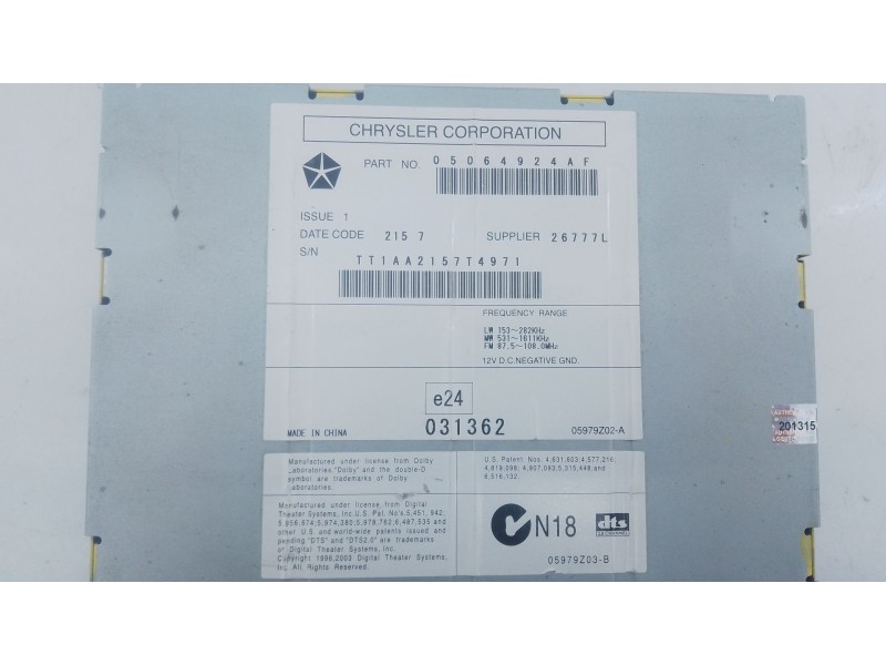 Recambio de sistema audio / radio cd para jeep cherokee limited referencia OEM IAM   