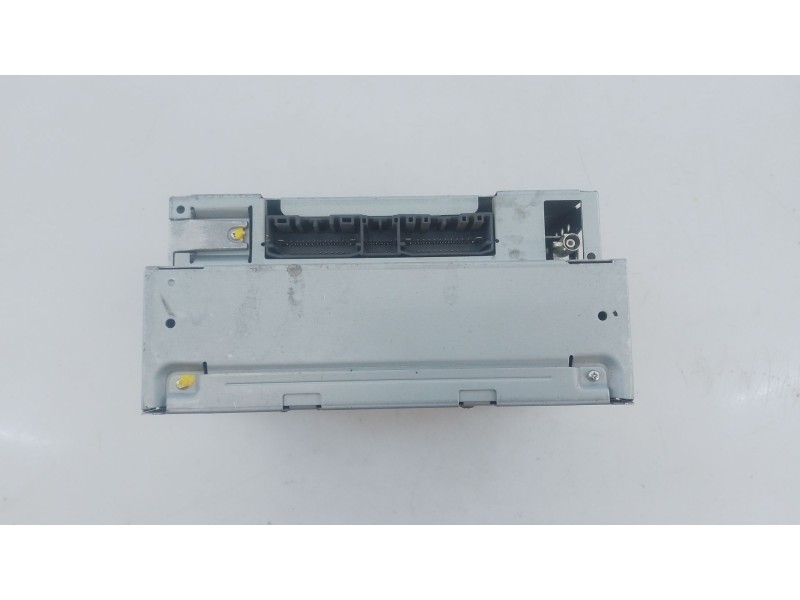 Recambio de sistema audio / radio cd para jeep cherokee limited exclusive referencia OEM IAM   