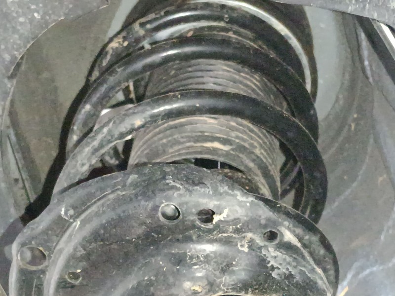 Recambio de amortiguador delantero izquierdo para volkswagen t-cross (c11, d31) 1.0 tsi referencia OEM IAM   