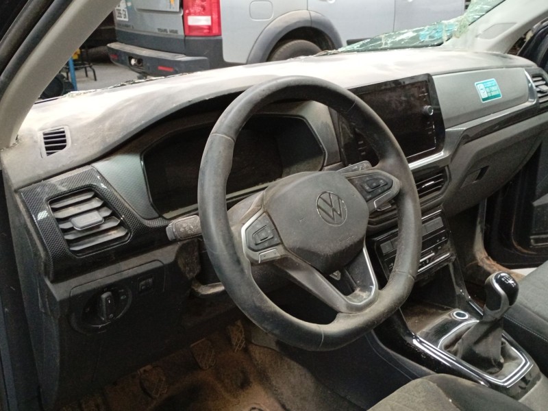 volkswagen t-cross (c11, d31) del año 2024