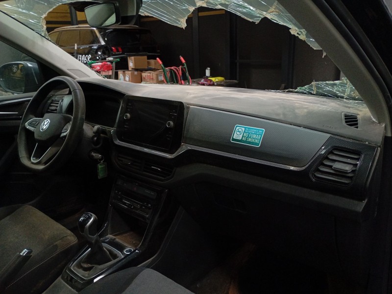 volkswagen t-cross (c11, d31) del año 2024