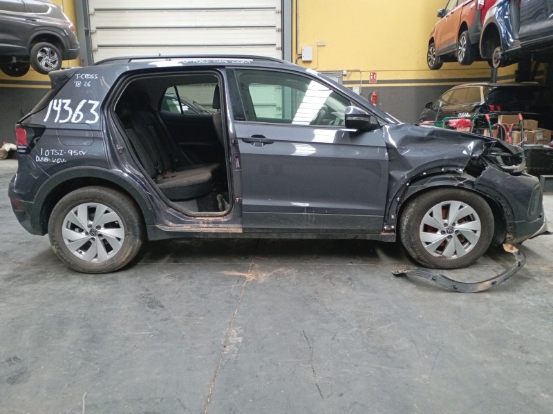 volkswagen t-cross (c11, d31) del año 2024