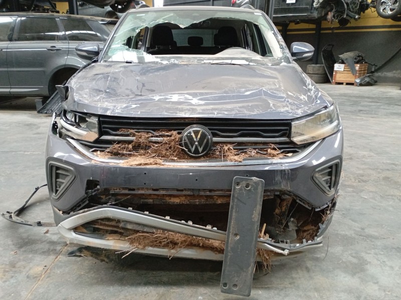 volkswagen t-cross (c11, d31) del año 2024