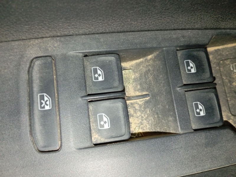 Recambio de mando elevalunas delantero izquierdo para volkswagen t-cross (c11, d31) 1.0 tsi referencia OEM IAM   