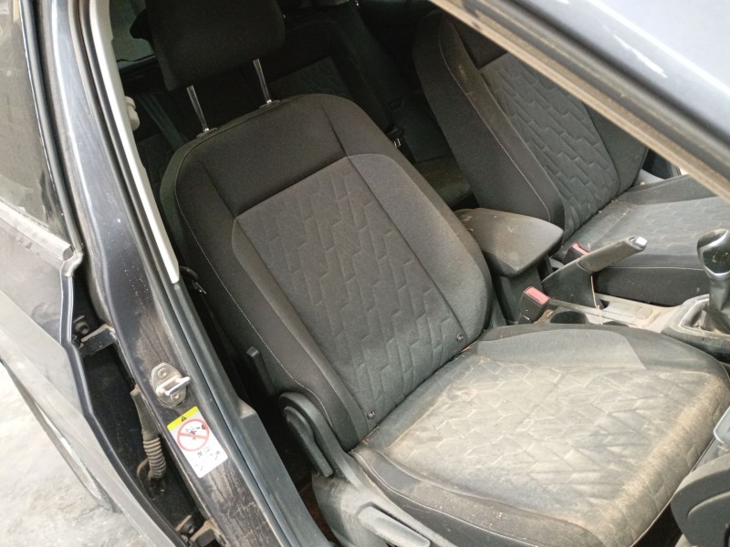 volkswagen t-cross (c11, d31) del año 2024