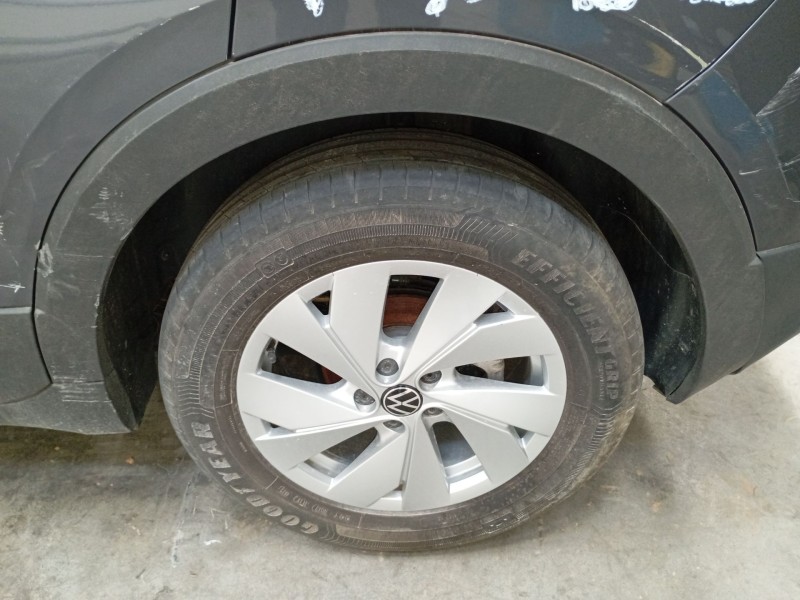 Recambio de aletin trasero izquierdo para volkswagen t-cross (c11, d31) 1.0 tsi referencia OEM IAM   