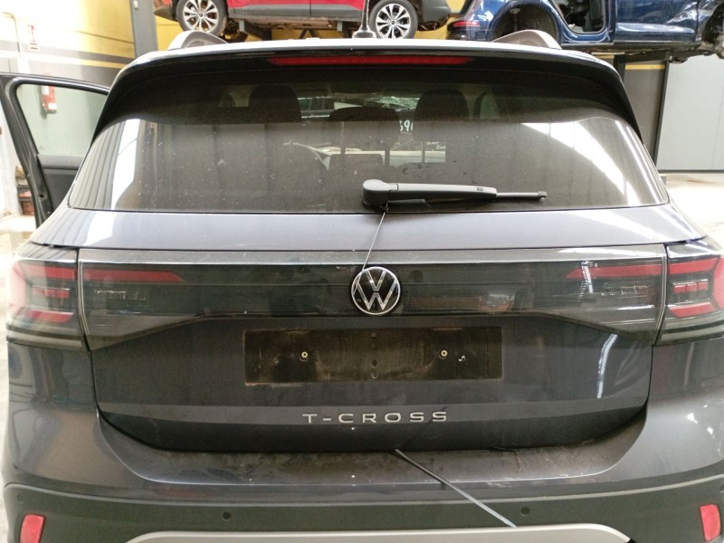 Recambio de porton trasero para volkswagen t-cross (c11, d31) 1.0 tsi referencia OEM IAM   