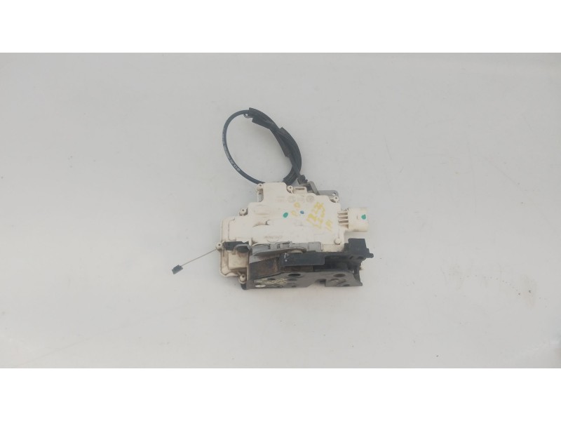 Recambio de cerradura puerta delantera derecha para seat leon (1p1) reference referencia OEM IAM   