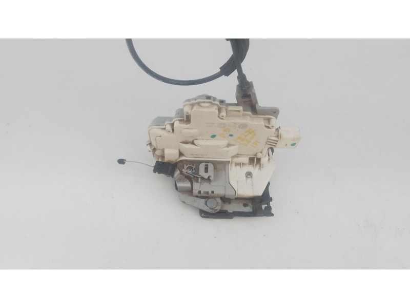 Recambio de cerradura puerta delantera derecha para seat leon (1p1) reference referencia OEM IAM   