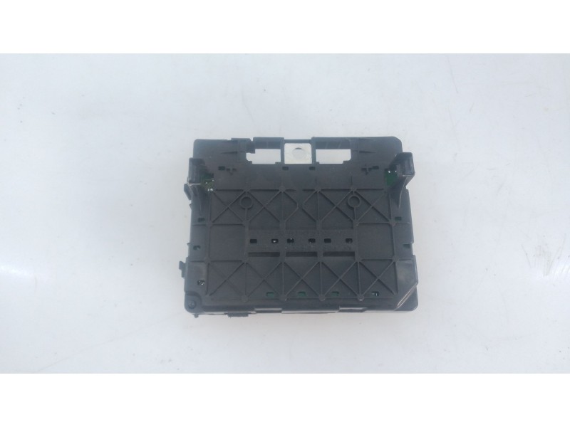 Recambio de caja reles / fusibles para citroën c5 berlina referencia OEM IAM   