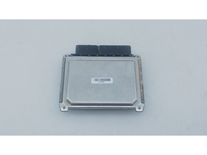 Recambio de centralita motor uce para volkswagen t-cross (c11, d31) 1.0 tsi referencia OEM IAM 05C907394D  