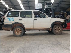NISSAN TERRANO II (R20)