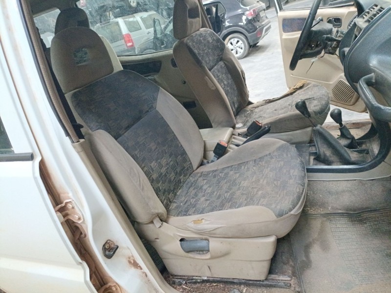 nissan terrano ii (r20) del año 2001