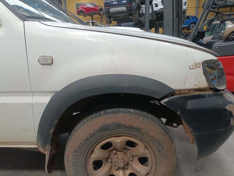 Recambio de aleta delantera derecha para nissan terrano ii (r20) 2.7 tdi 4wd referencia OEM IAM   