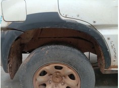 Recambio de aletin trasero derecho para nissan terrano ii (r20) 2.7 tdi 4wd referencia OEM IAM   