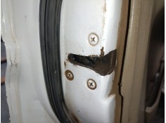 CERRADURA PUERTA DELANTERA IZQUIERDA 