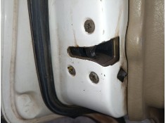 CERRADURA PUERTA TRASERA IZQUIERDA 