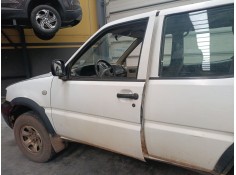 Recambio de puerta delantera izquierda para nissan terrano ii (r20) 2.7 tdi 4wd referencia OEM IAM    2