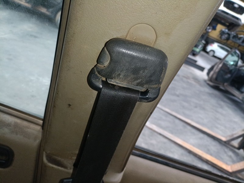Recambio de cinturon seguridad delantero izquierdo para nissan terrano ii (r20) 2.7 tdi 4wd referencia OEM IAM   