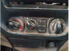 Recambio de mando calefaccion / aire acondicionado para nissan terrano ii (r20) 2.7 tdi 4wd referencia OEM IAM   
