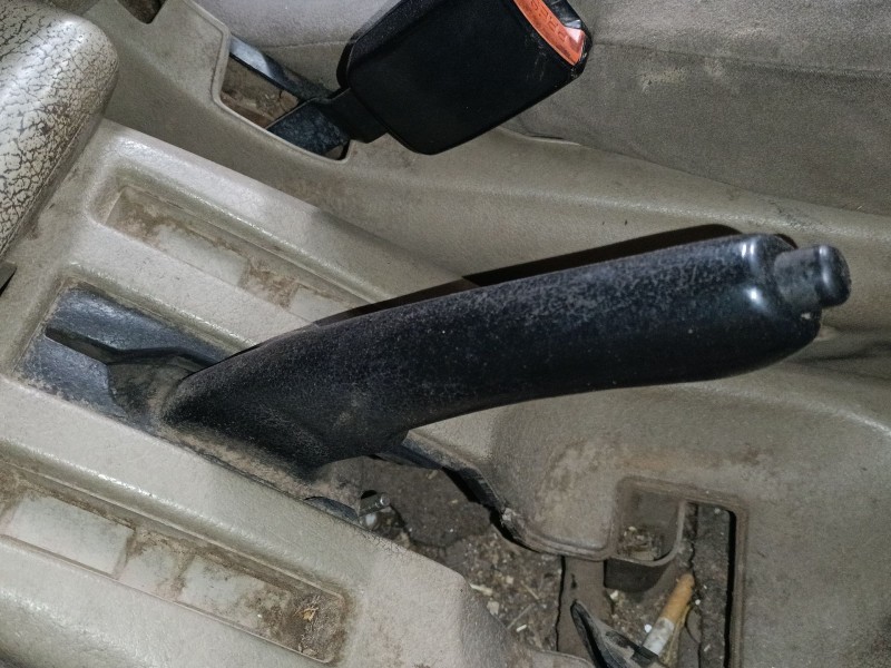 Recambio de palanca freno de mano para nissan terrano ii (r20) 2.7 tdi 4wd referencia OEM IAM   