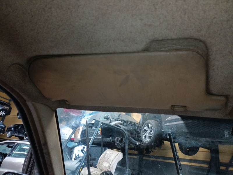 Recambio de parasol izquierdo para nissan terrano ii (r20) 2.7 tdi 4wd referencia OEM IAM   